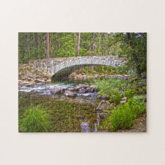 Puzzle Puente sobre corriente chispeante