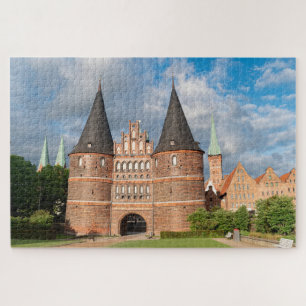 Puzzle Puerta de Holstentor icónica de ladrillo rojo y ne