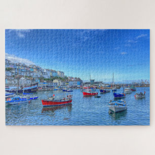 Puzzle Puerto de Brixham: Barcos Coloridos & Colinas de D