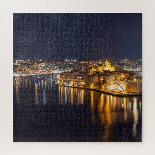 Puzzle Puerto de Malta iluminado por la noche (Vertical)