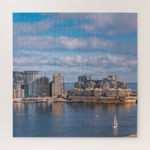 Puzzle Puerto de Sliema y rascacielos de Malta