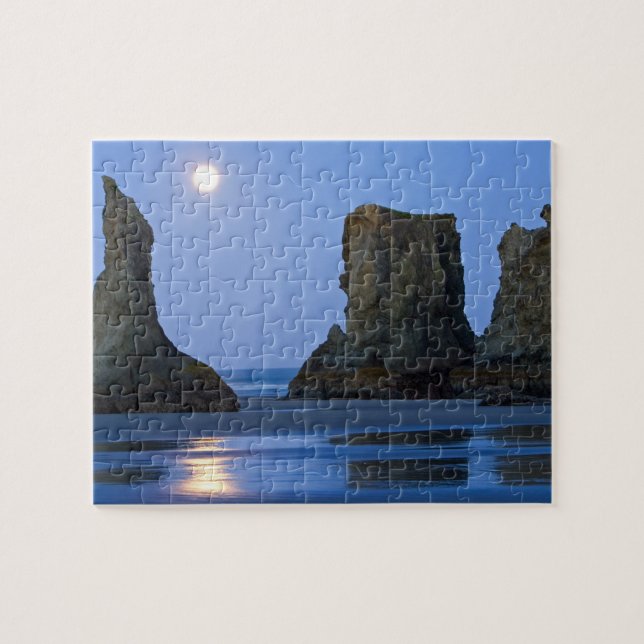 Puzzle Puesta de luna, playa de Bandon, Oregón. (Horizontal)