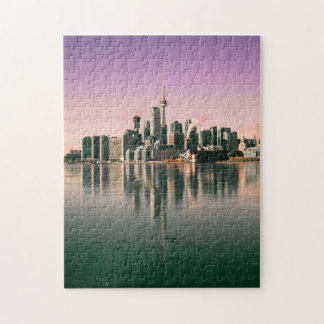 Puzzle Reflexión sobre el agua de la Torre CN Toronto Can