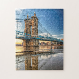 Puzzle Reflexión sobre el puente Cincinnati Roebling