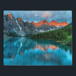 Puzzle Reflexiones Parque nacional Moraine Lake Banff<br><div class="desc">Este impresionante rompecabezas presenta coloridas reflexiones sobre las montañas en el agua del lago Moraine en el Parque Nacional Banff,  Canadá. #morainelake #lake #lake #moraine #banff #parque nacional #canada #escenografía #viajes #vacaciones #al aire libre #montañas #alberta #jigsaw #jigsawpuzzles #puzzles #juegos #diversión #medias stuffers #secretsanta #gifts#reflecciones #paisaje #naturaleza #regalo</div>