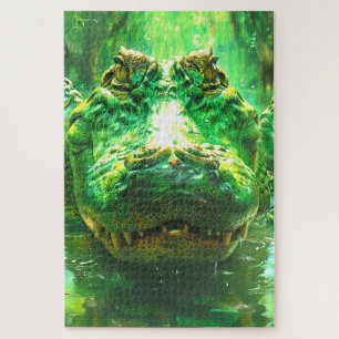 Puzzle Retrato de Cocodrilo Golpeando Jungla Verde