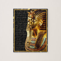 Rey Tutankhamun con Hieroglíficos Oro y Negro