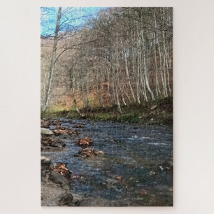Puzzle Río de Montaña en Otoño – Naturaleza Salvaje Ruman