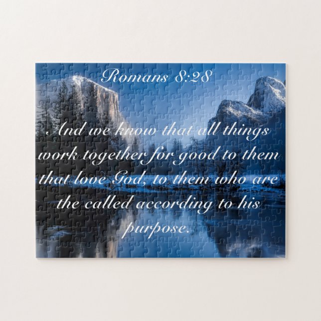 Puzzle Romanos 8:28 Biblia Verse (Horizontal)