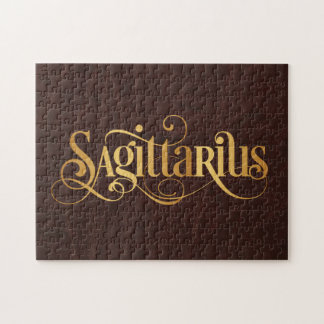 Puzzle Sagittarius Swirly Script Gold sobre cuero