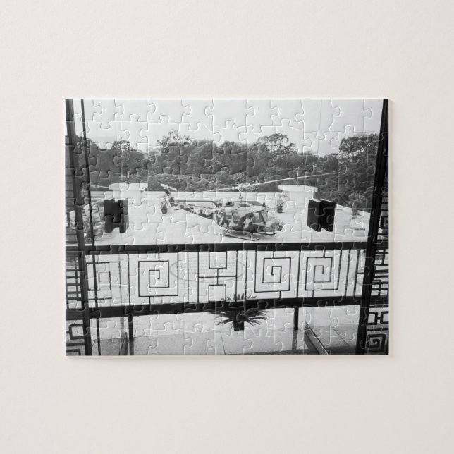 Puzzle Saigón HCMC Vietnam, Huey Helicopter (Horizontal)