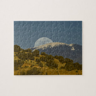 Puzzle Salida de la luna sobre las montañas Sangre de Cri