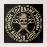 Puzzle Salón del cráneo de la peluquería personalizada Ro<br><div class="desc">Barbería personalizada Rockabilly Skull and Scissors,  con diseño de peluquería con hipster barbudo. Personalizar con su nombre o texto Personalizado.</div>