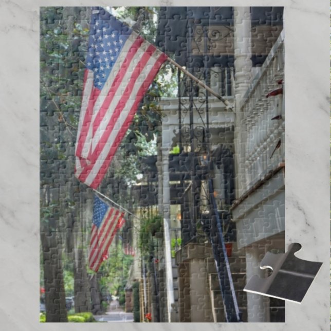 Puzzle Savannah GA Banderas Patrióticas Jones St Fotograf (Subido por el creador)