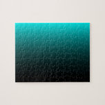 Puzzle Serenidad en el suelo oceánico<br><div class="desc">Se desliza horizontalmente en este abstracto marino submarino del degradado azul de la oscuridad negra de azul marino del fondo oceánico graduándose hasta el azul claro del agua donde la luz del sol estaría golpeando la superficie del mar. Los sutiles tonos azules dan un toque relajante a este diseño. Es...</div>