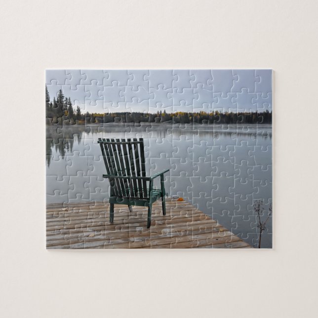 Puzzle Silla vieja por lago (Horizontal)