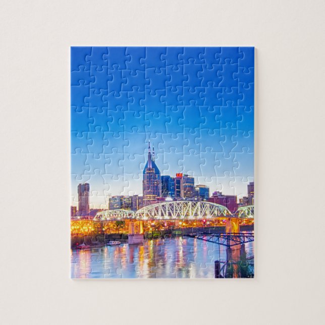 Puzzle skyline de nashville tennessee durante la hora azu (Vertical)
