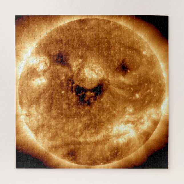 Puzzle Sol sonriente del Observatorio Solar de la NASA (Vertical)