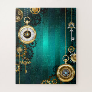 Puzzle Steampunk Jewelry Watch sobre un fondo verde