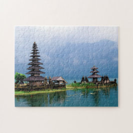 Puzzle Templo en un lago