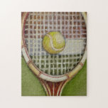 Puzzle Tenis Racket con bolas en pista<br><div class="desc">Disfruta de un poco de tenis con esta escena pintada por Ethan Harper. Una raqueta bien cosida con una bola sentada en el medio,  sólo quieres recogerla,  dirigirte a tu cancha local y jugar un juego. Compra tu copia de esta impresión hoy!</div>