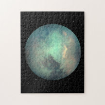 Titán de la luna del planeta Saturno