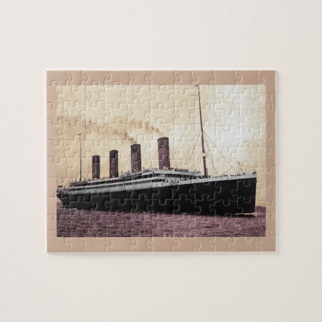 Puzzle Titanic en el mar (Horizontal)