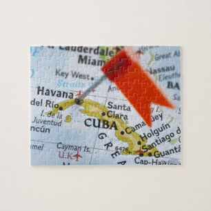 Puzzle Trace el perno colocado en La Habana, Cuba en el