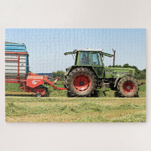 Puzzle Tractor trabajando en El Camino, España 2