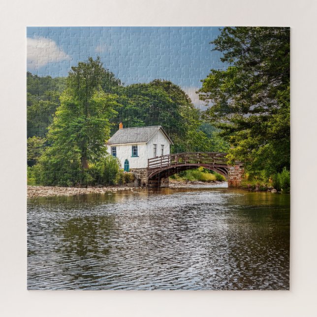 Puzzle Tranquilo refugio junto al río (Vertical)