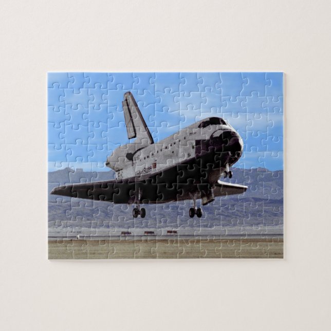 Puzzle Transbordador espacial de la NASA Atlantis Landing (Horizontal)
