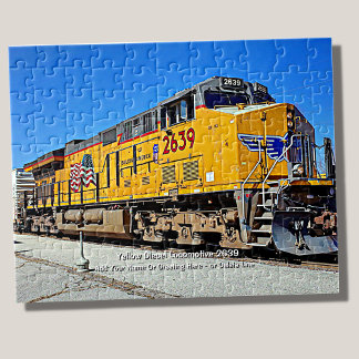 Puzzle Tren de locomotora diesel amarillo - Añadir nombre