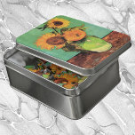 Puzzle Tres girasoles en una bolsa de Vincent van Gogh<br><div class="desc">Three Sunflowers in a Vase de Vincent van Gogh es un bello post de arte vintage impresionismo todavía de vida floral pintura. Un ramo con tres hermosos girasoles floridos en un jarrón. Flores de verano recién cortadas del jardín. Sobre el artista: Vincent Willem van Gogh (1853-1890) fue uno de los...</div>