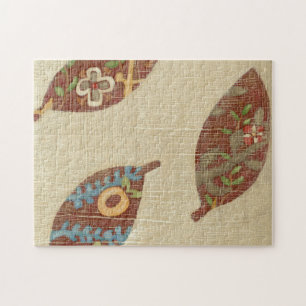 Puzzle Tres hojas sobre fondo de textura lineal