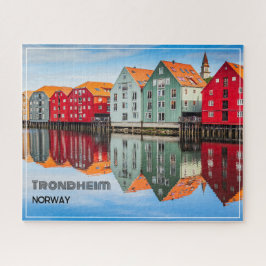Puzzle Trondheim Noruega Fjord Casas rojas y verdes enmar