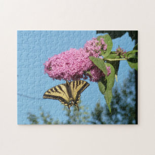 Puzzle Truco de tigre amarillo contra la mariposa rosa