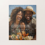 Puzzle Tú y yo | Foto de parejas personalizadas<br><div class="desc">Este rompecabezas de estadísticas bodas se ha diseñado para que parezca una elegante portada de revista. Presenta una moderna y moderna tipografía superpuesta y tu foto favorita. Un recuerdo perfecto para un día muy especial. Utilice las herramientas de diseño para elegir cualquier color de fondo, agregar fotos, cambiar fuentes de...</div>