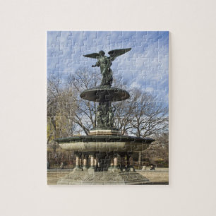 Puzzle Una seca fuente Bethesda invernal en Central Park