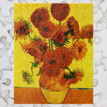 Puzzle Vase de la vida con 15 girasoles Vincent van Gogh<br><div class="desc">Still Life: Vase con los quince girasoles de Vincent van Gogh es un bello arte vintage post impresionismo aún vida floral pintura. Hermoso ramo de girasoles recién cortados en amarillo y naranja de un jardín de verano en plena floración. Sobre el artista: Vincent Willem van Gogh (1853-1890) fue uno de...</div>