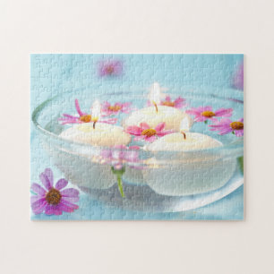Puzzle Velas y flores flotantes del elegante spa