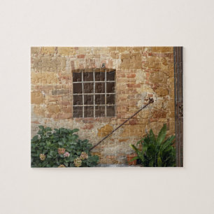 Puzzle Ventana y antigua pared de piedra, Pienza, Italia