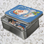 Puzzle Vintage Christmas, Retro Jolly Santa Claus<br><div class="desc">Diseño de vacaciones de Navidades de ilustracion de época con un Santa Claus flotante frente a un pueblo cubierto de nieve. Cinta con estrellas y Navidades enmarcan la escena.</div>