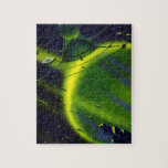 Puzzle Vintage Science Ficción Green Planet w Spaceship<br><div class="desc">Planetas de ciencia ficción de ilustracion de época futurista e imagen del espacio exterior. Una nave espacial que vuela alrededor de la atmósfera de un planeta verde neón con muchos asteroides y estrellas en el cielo en el futuro. Un clásico diseño de historietas de ciencia ficción de los años 50....</div>