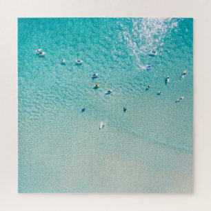 Puzzle Vista aérea de los surfistas, océano despejado.