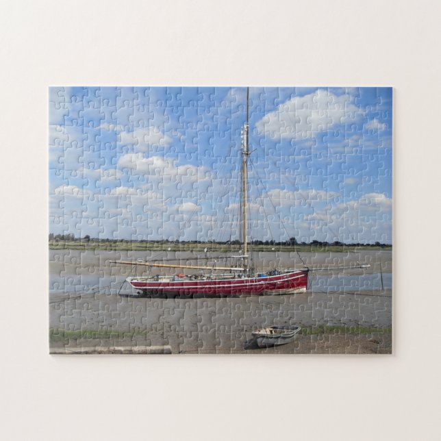 Puzzle Yate rojo y cielos (Horizontal)