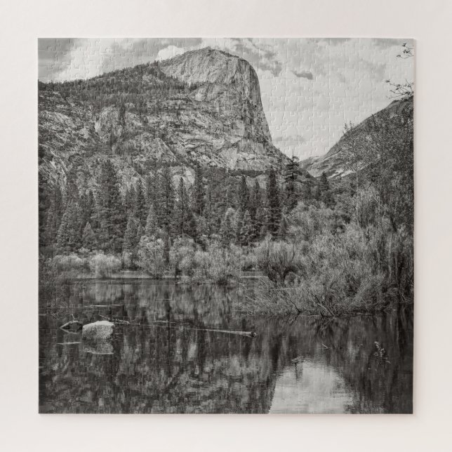 Puzzle Yosemite North Dome - Mirror Lake - 20x20 - 676 pc (Vertical)