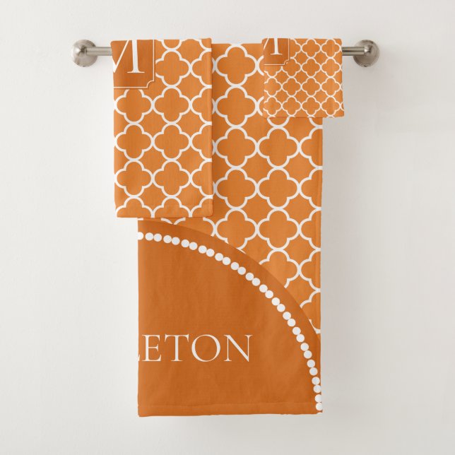 Quatrefoil naranja - Monograma (In situ)