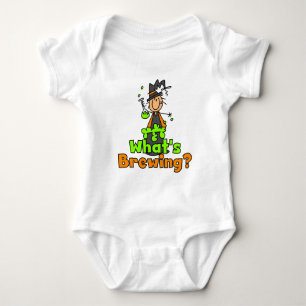 Qué está preparando camisetas y regalos