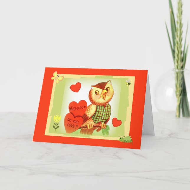 "Que-o-o usted ama" el búho retro de la tarjeta (Anverso)