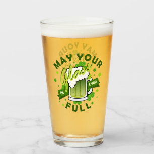 Que tu vaso esté lleno de cerveza verde St. Patric